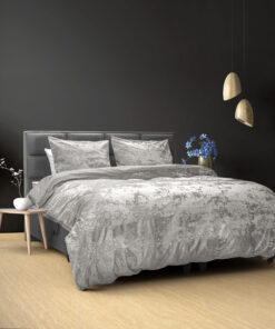 Dreamhouse Crushed velvet Metallic Zilver.