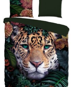 tiger green eyes
